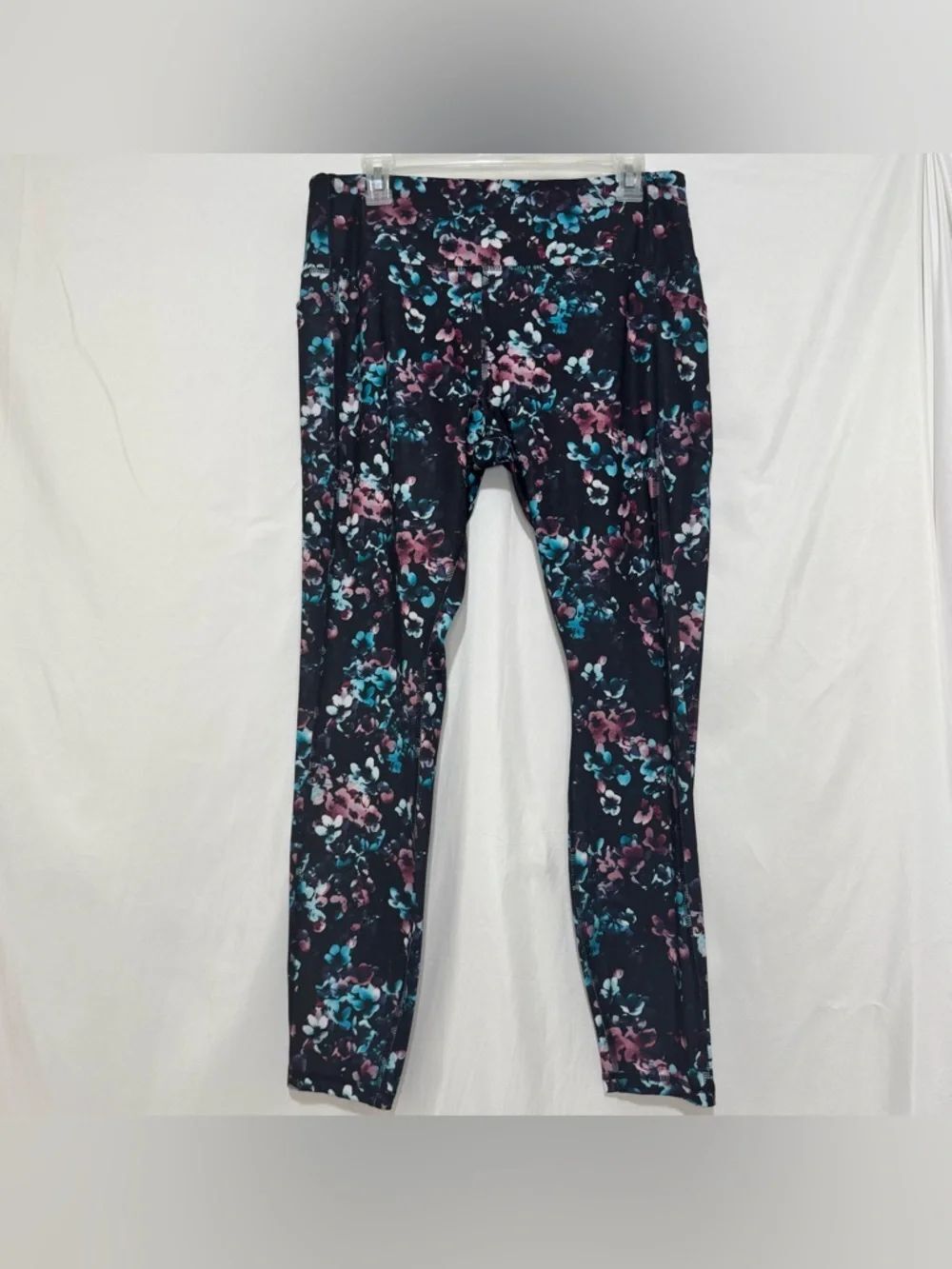 Black Floral Avia Activewear Core
Performance Leggings